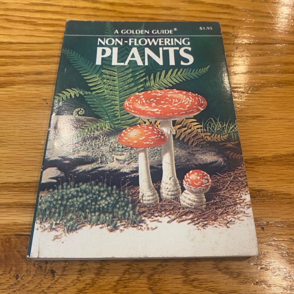 Dutton Golden Guide Mushroom North America Non-Flowering Plants Book Set 1978 - Picture 8 of 13